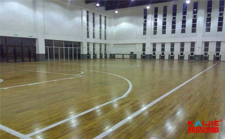 楓木木地板籃球館安裝工藝
