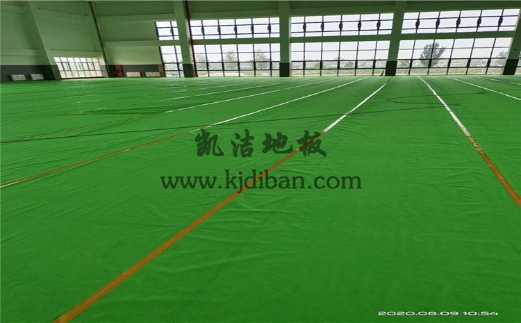 徐州黃集機(jī)場體育館木地板項(xiàng)目-凱潔實(shí)木運(yùn)動(dòng)地板廠家